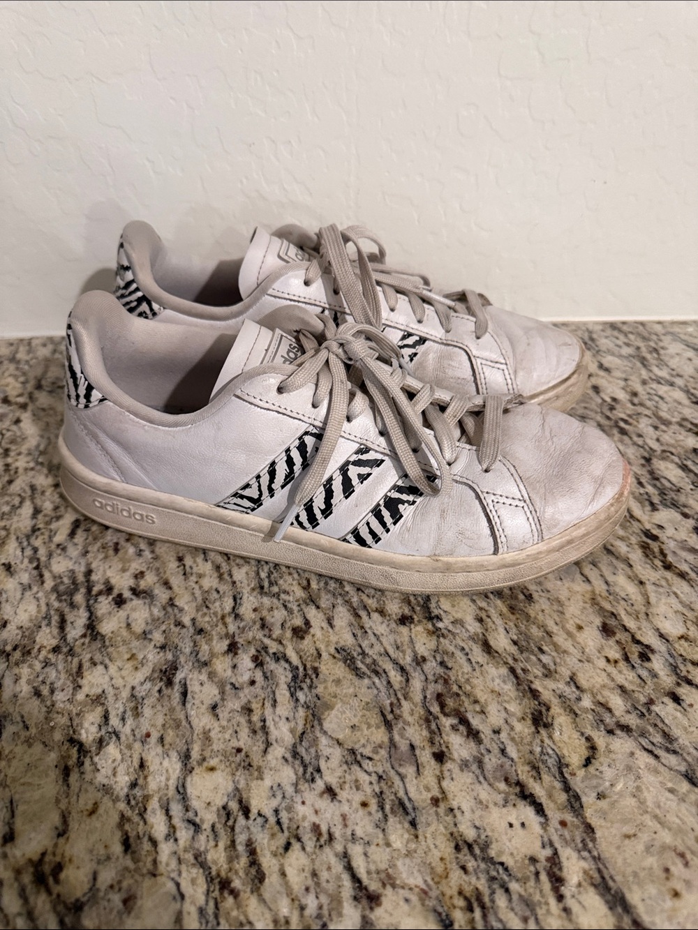 Adidas Grand Court Zebra Sneakers Size 7.5